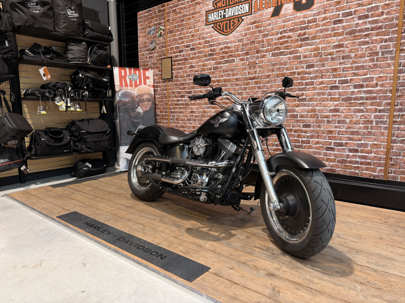 HARLEY DAVIDSON SOFTAIL FAT BOY 1690 