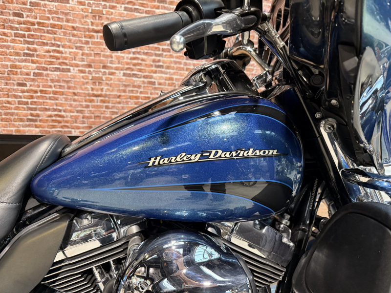 HARLEY DAVIDSON TOURING ELECTRA GLIDE 1690 ULTRA LIMITED 