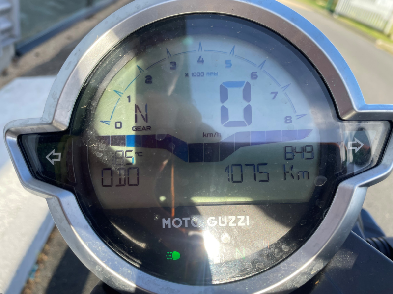 Moto Guzzi V9 BOBBER MOTO GUZZI V9 BOBBER