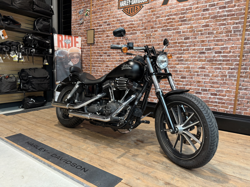HARLEY DAVIDSON DYNA STREET BOB 1690 HARLEY-DAVIDSON DYNA STREET BOB 1690