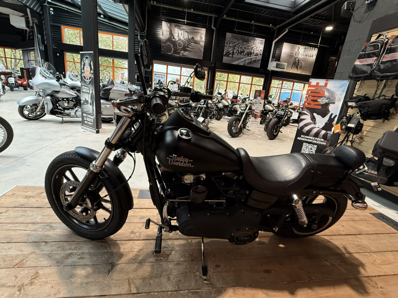 HARLEY DAVIDSON DYNA STREET BOB 1690 HARLEY-DAVIDSON DYNA STREET BOB 1690