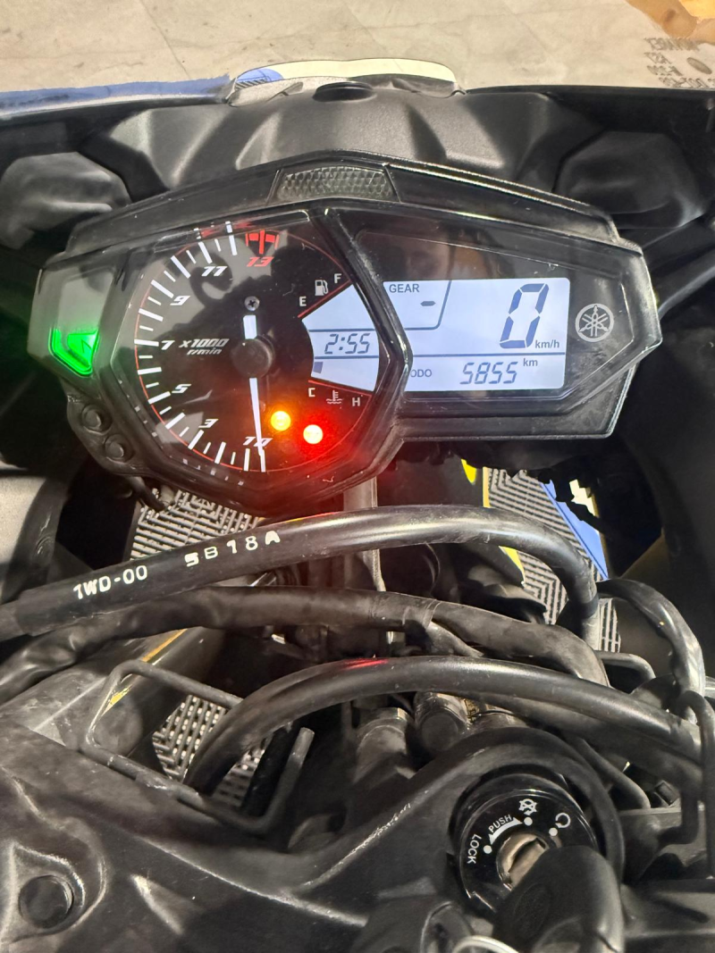 Yamaha YZF-R3 YAMAHA YZF-R3