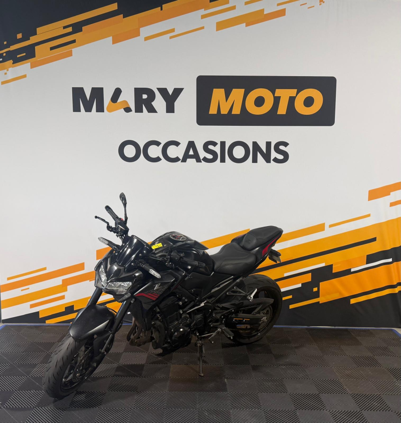 Kawasaki Z 900 KAWASAKI Z 900