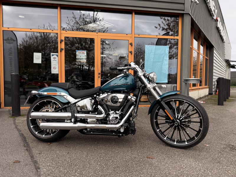 HARLEY DAVIDSON SOFTAIL BREAKOUT 1923 HARLEY-DAVIDSON SOFTAIL BREAKOUT 1923