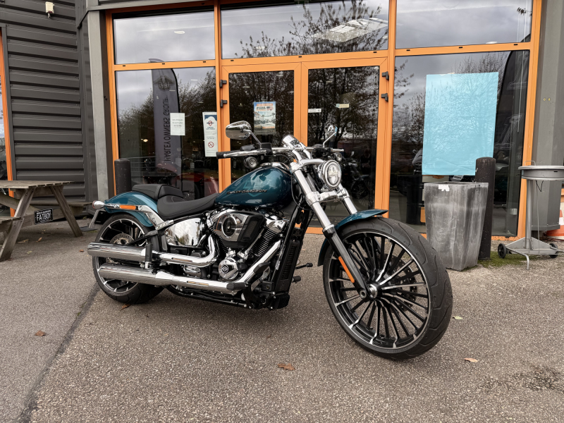 HARLEY DAVIDSON SOFTAIL BREAKOUT 1923 HARLEY-DAVIDSON SOFTAIL BREAKOUT 1923