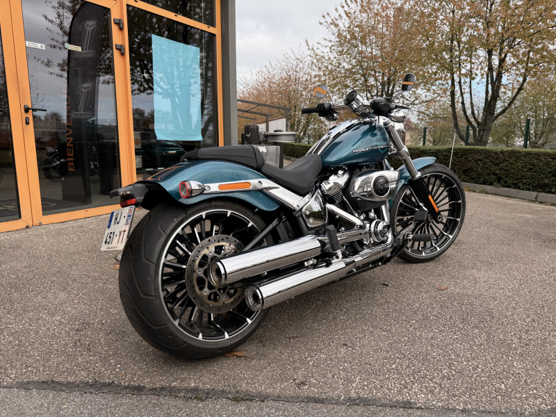 HARLEY DAVIDSON SOFTAIL BREAKOUT 1923 HARLEY-DAVIDSON SOFTAIL BREAKOUT 1923