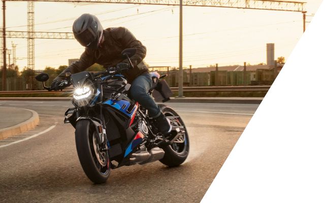 BMW M 1000 R design