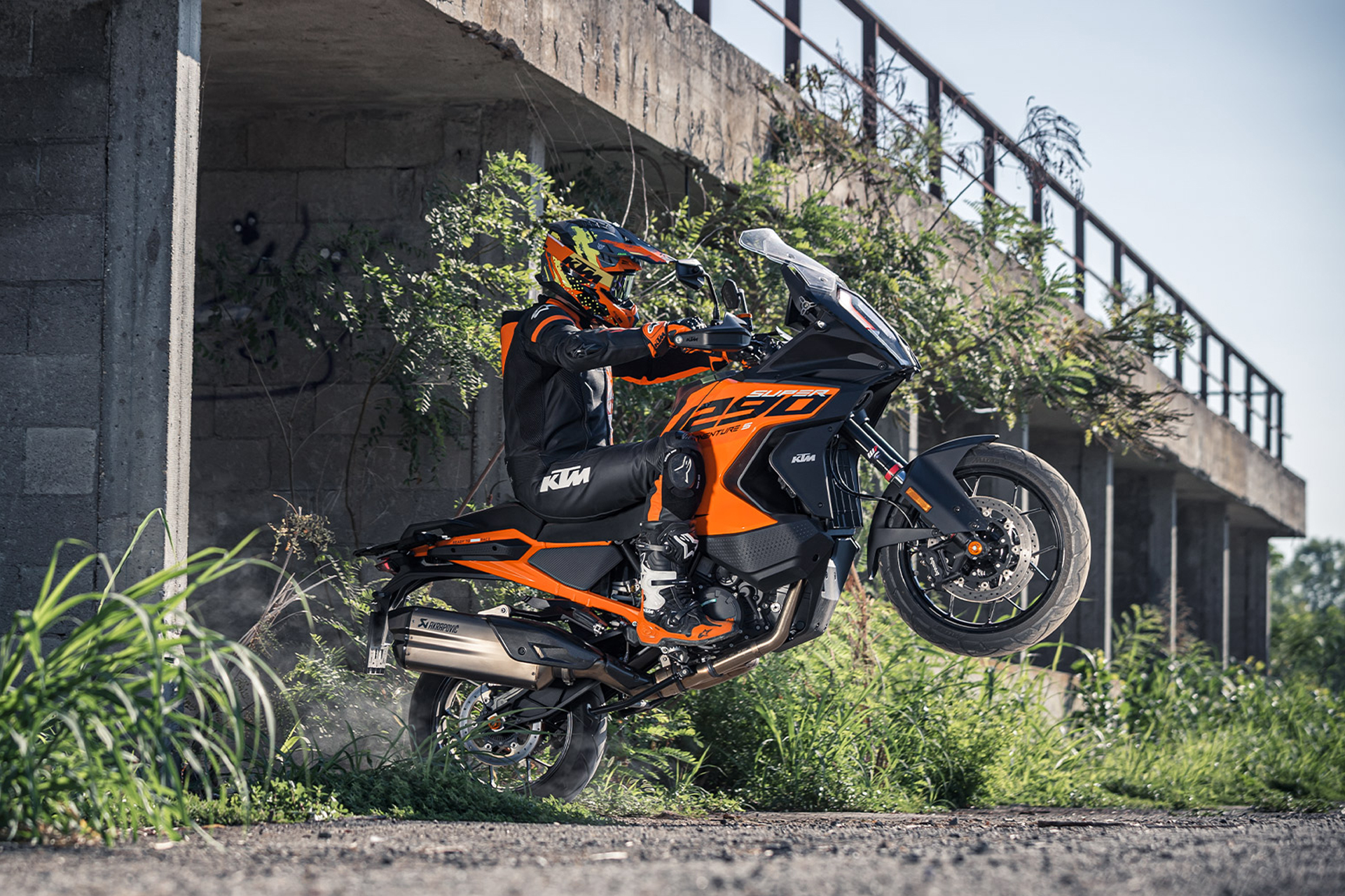 La TVA offerte* sur une sélection de motos KTM et Husqvarna